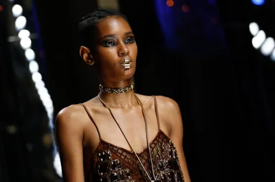 Look 2
